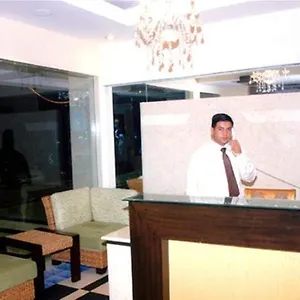 ** Hotel Metro43 India