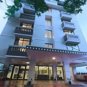 *** Hotel Tea Castle India